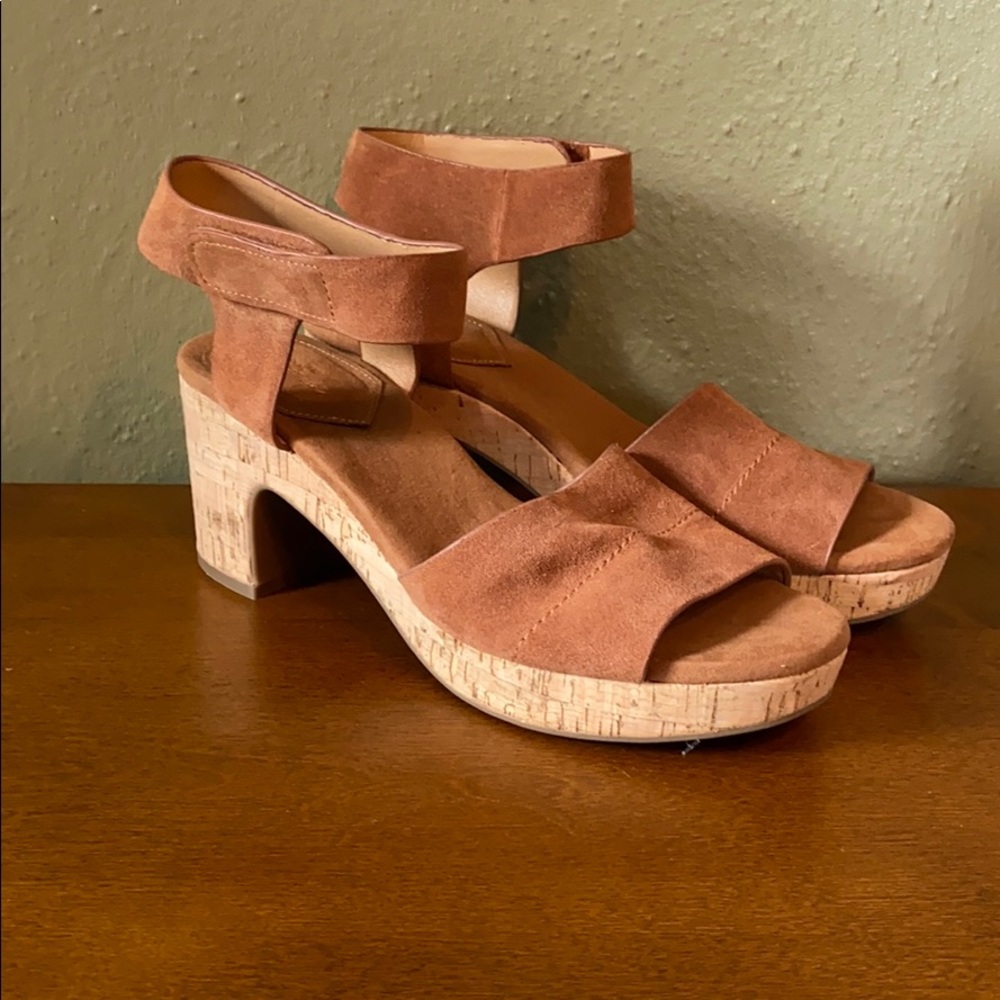 Sewnja Platform Sandal